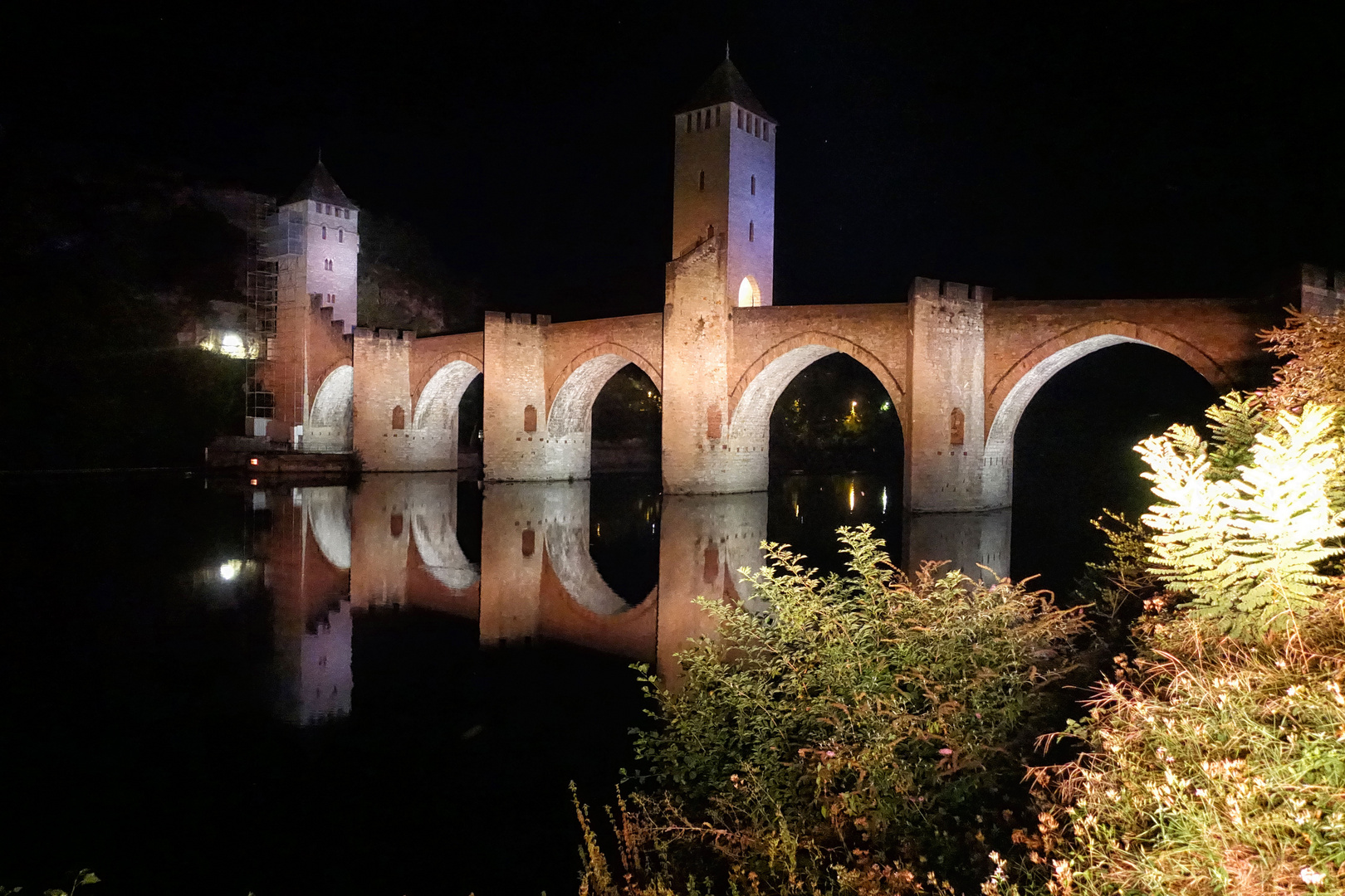 Cahors, nachts