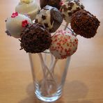 Cake pops for all!!