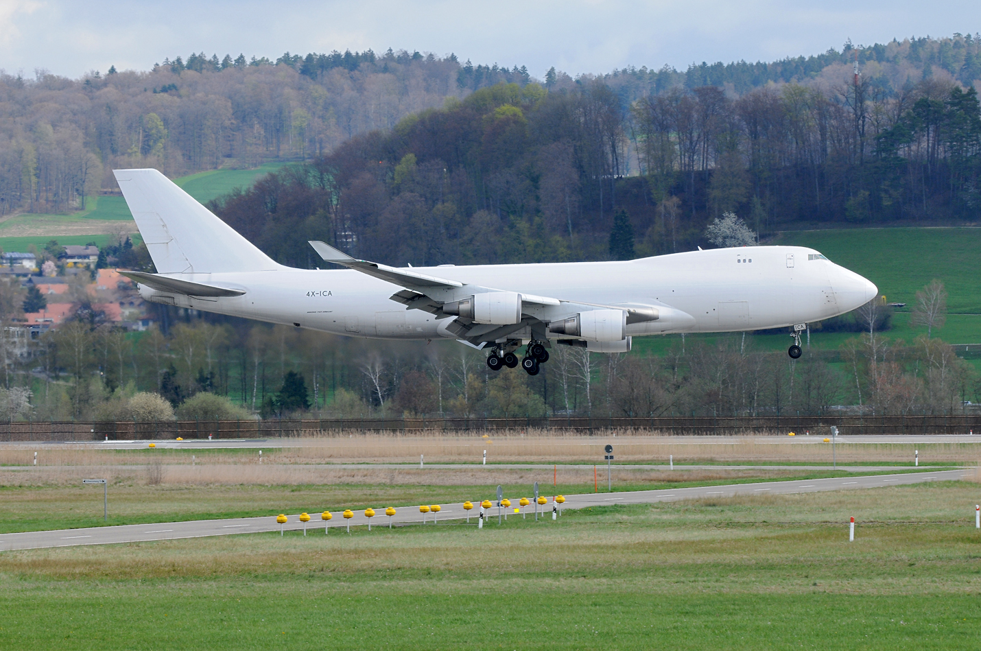 CAL - Cargo Air Lines Boeing 747-400F, ERF 4X-ICA 