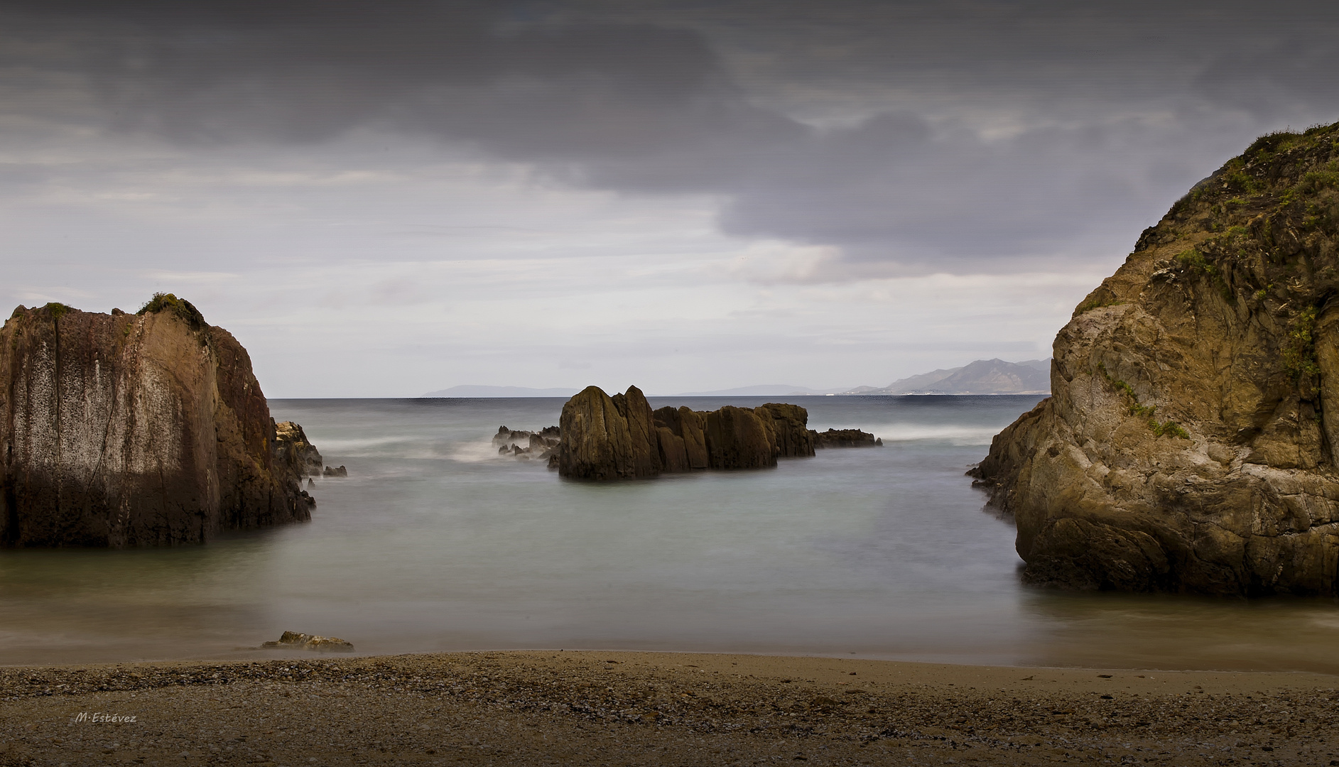 Cala de la Furnas (Xuño, Galicia)