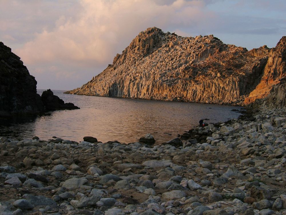 Cala fico ,Isola di S. Pietro (Dedicata a Luigi Rombi)