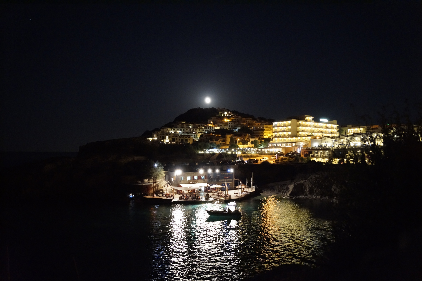 Cala Ratjada bei Nacht