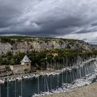 Calanque de Port-Miou par temps couvert .