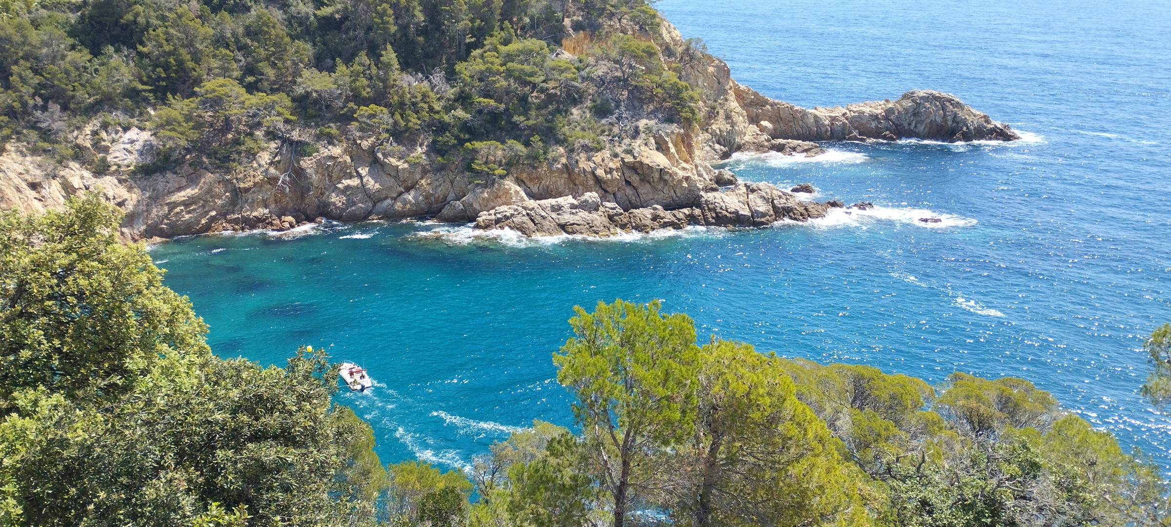 Calanque  du Massif de Caditres