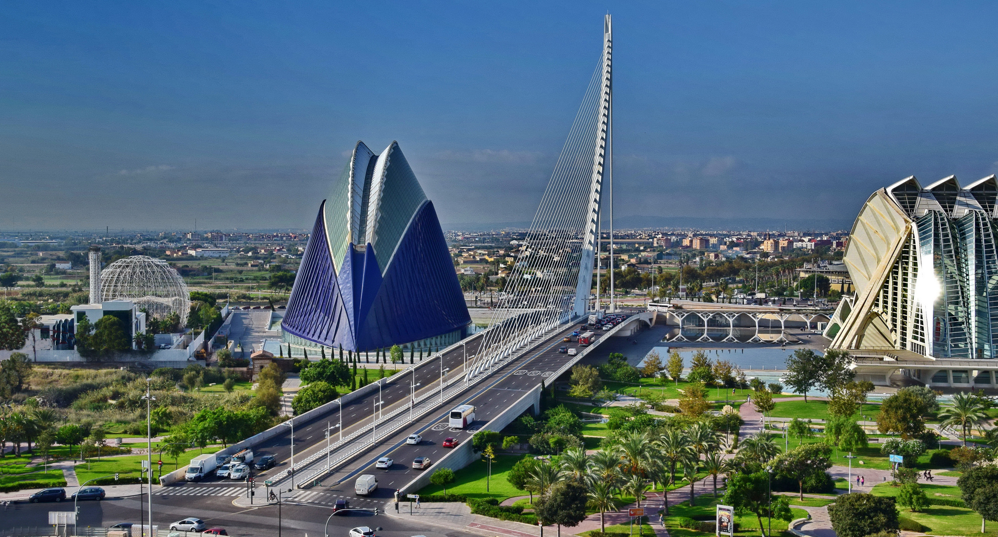 Calatrava-Brücke - Gesamtansicht