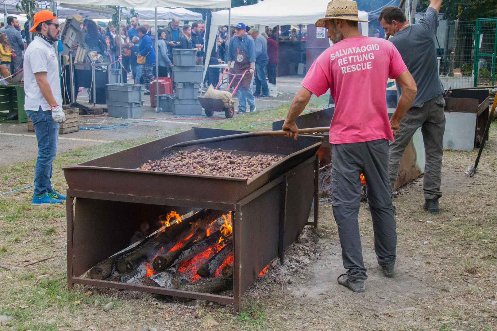 Caldarroste - Roast chestnuts