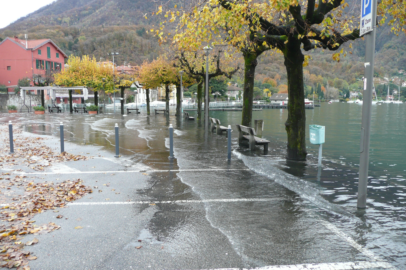 Calde' (lago maggiore , tra Laveno e Luino)