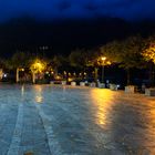 Caldè, Piazza Lago di sera