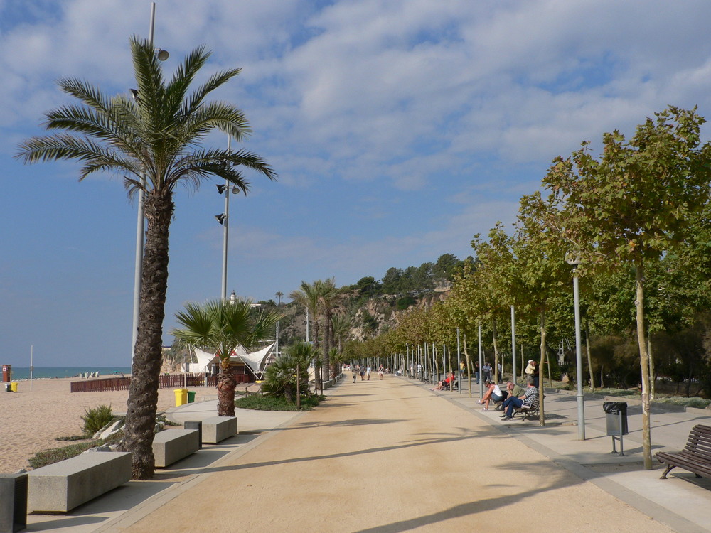 Calella - promenada