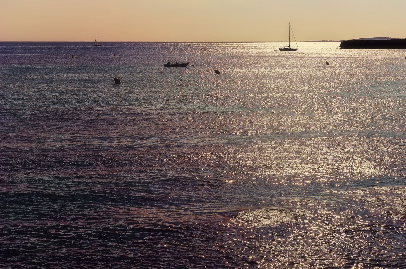 Cálido Atardecer