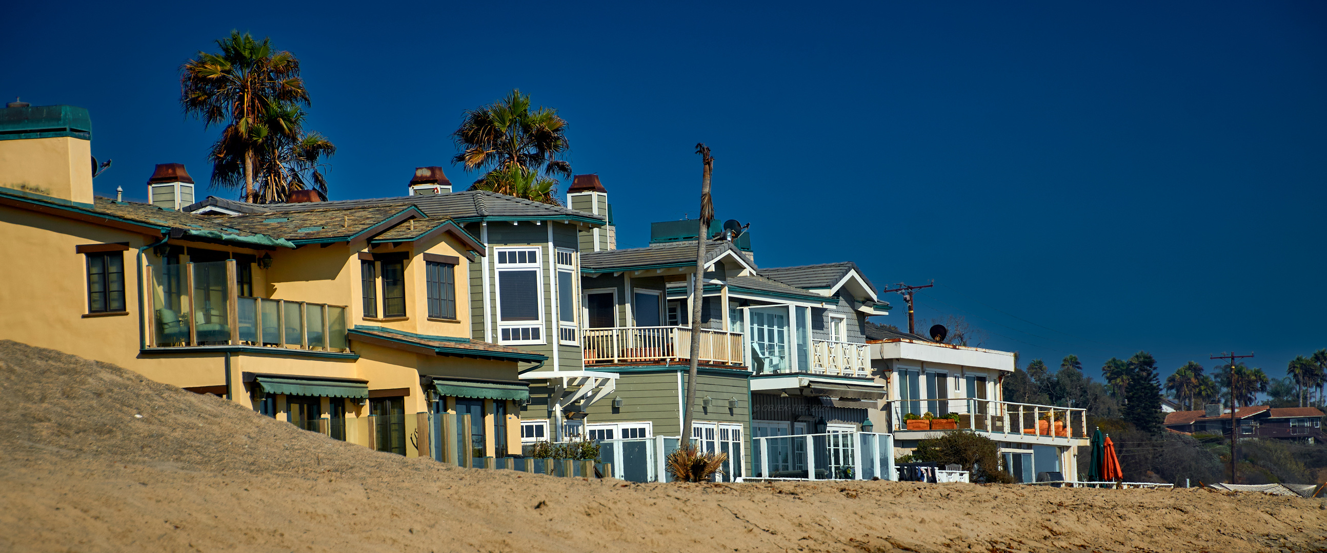 CALIFORNIA SEASIDE COLOR