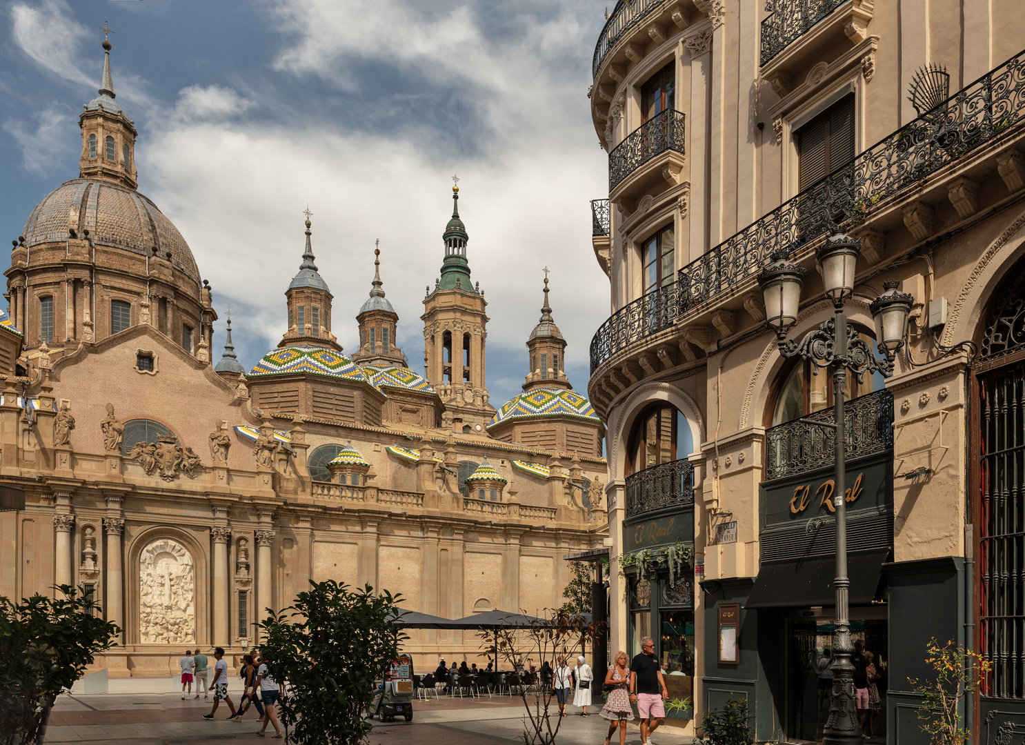 Calle Alfonso - mit Blick auf die Basilika