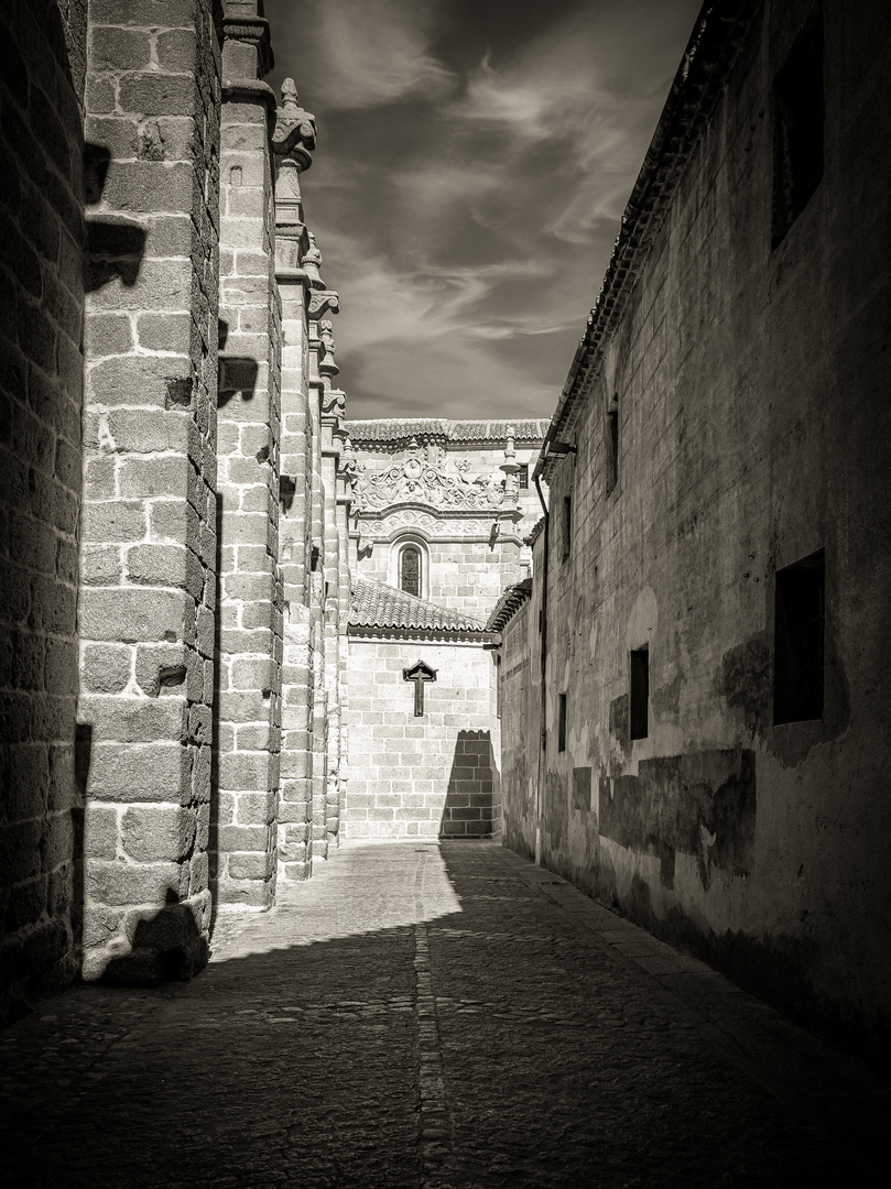 Calle de la Cruz Vieja, Avila, Spanien