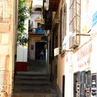 Calle del Albaicín al Darro