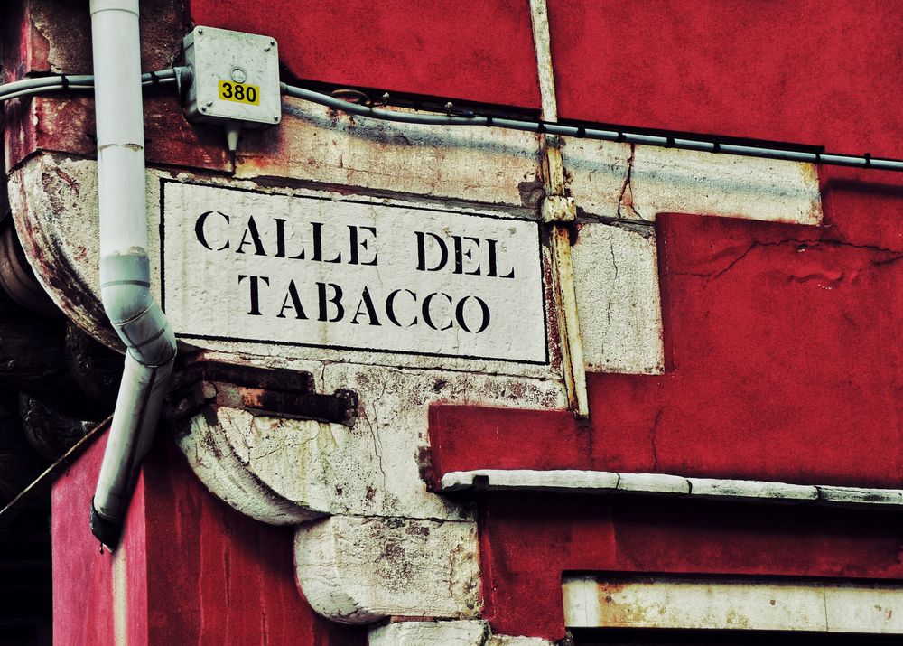 Calle del Tabacco