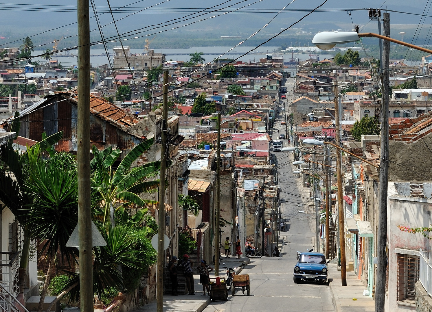 Calle hacia abajo