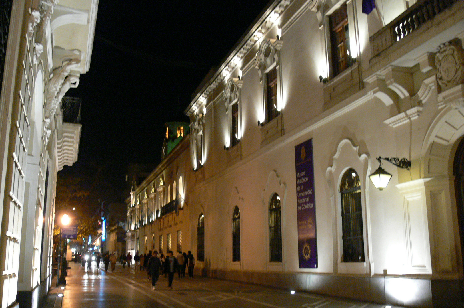 Calle Obispo Trejo - Cordoba Argentina