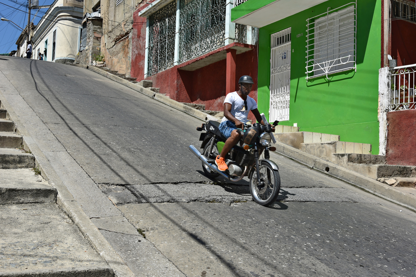 calle San Basilio 01