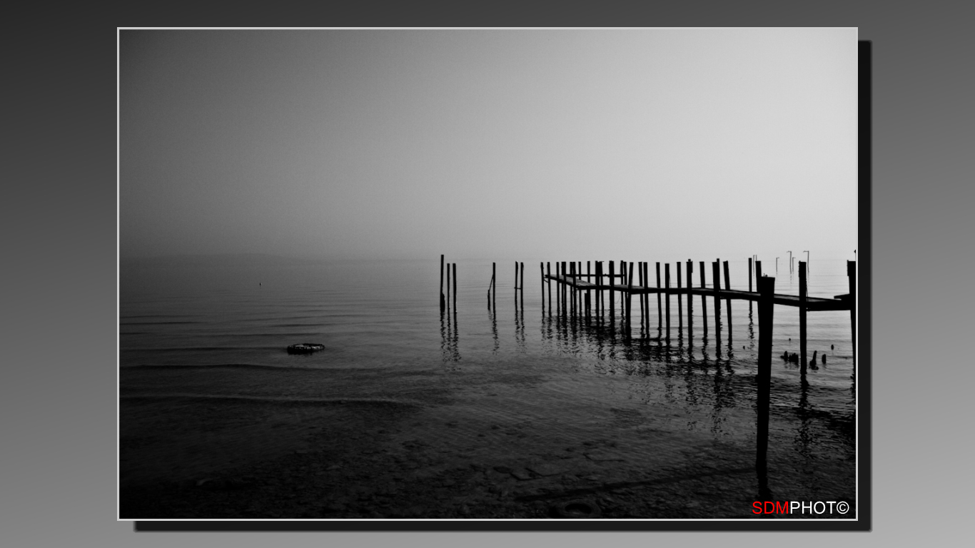 CALMA PIATTA SUL LAGO DI COSTANZA