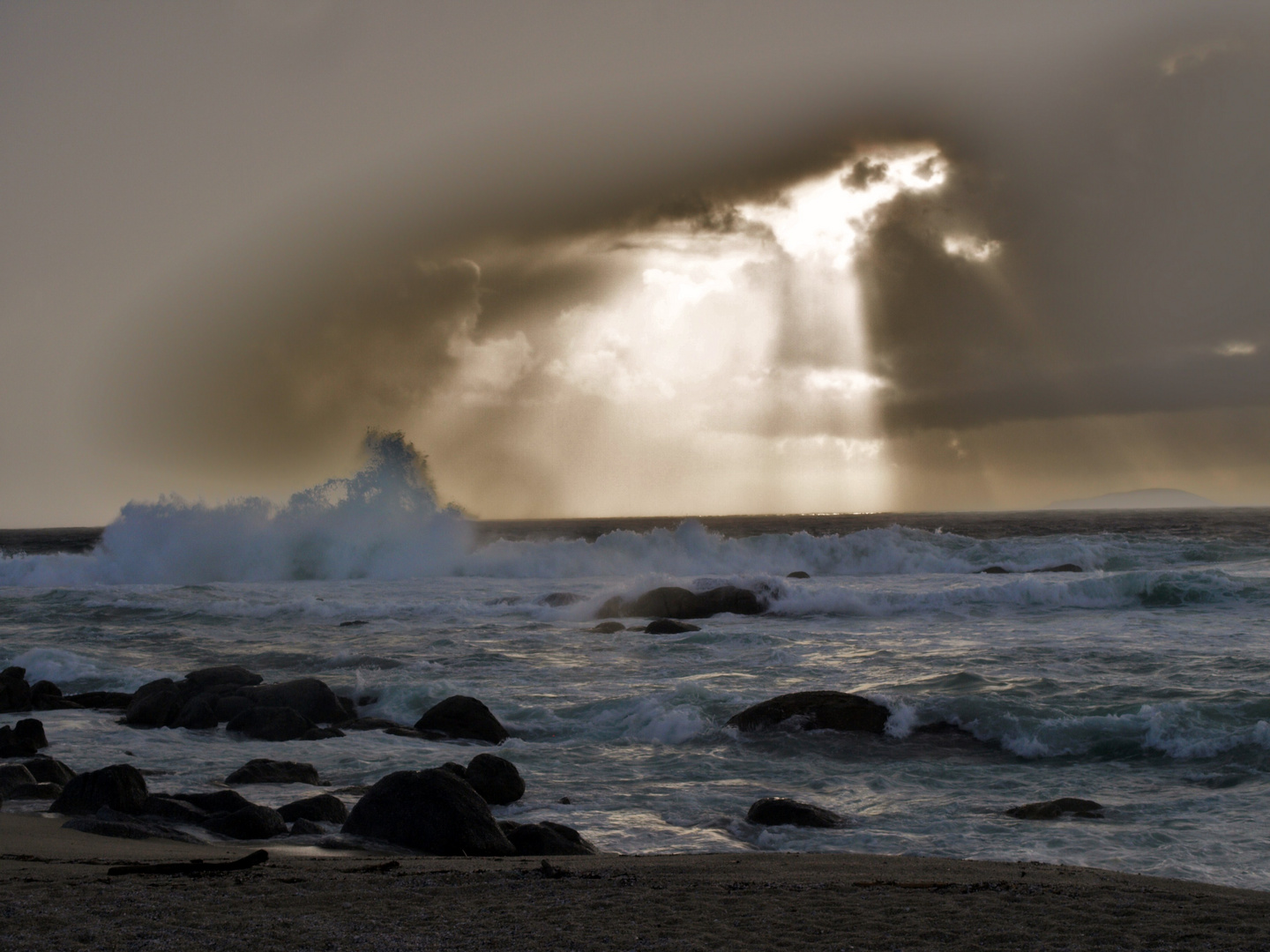 CALMA TRAS LA TEMPESTAD