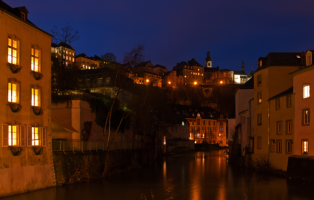 calme nocturne sur la cité