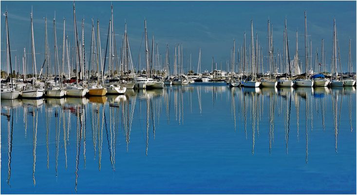  Calme plat   en plein midi !