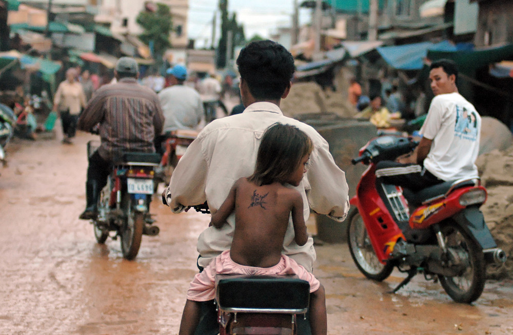 Cambodge 2006 en rentrant dans la banlieue de phnum penh