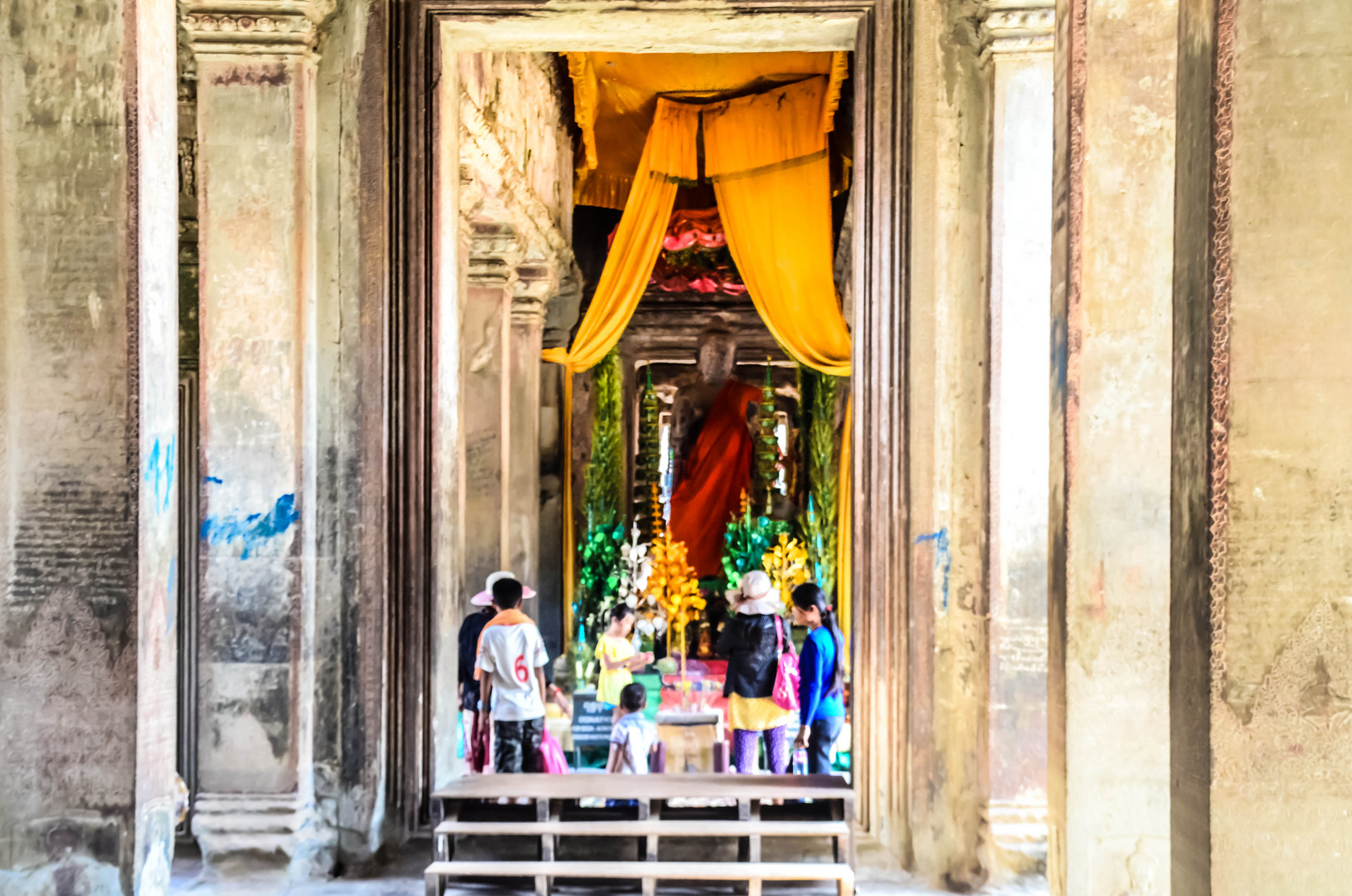 Camboya | Templo budista dentro de Angkor Wat