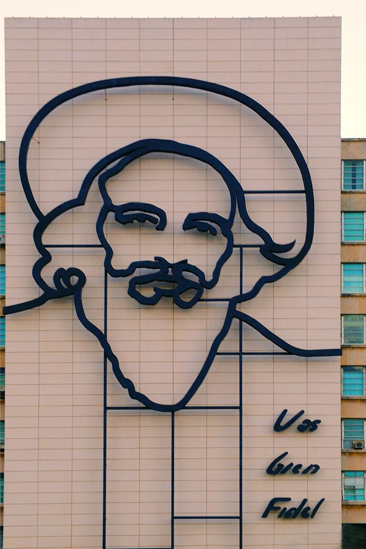 Camilo Cienfuegos on the house wall