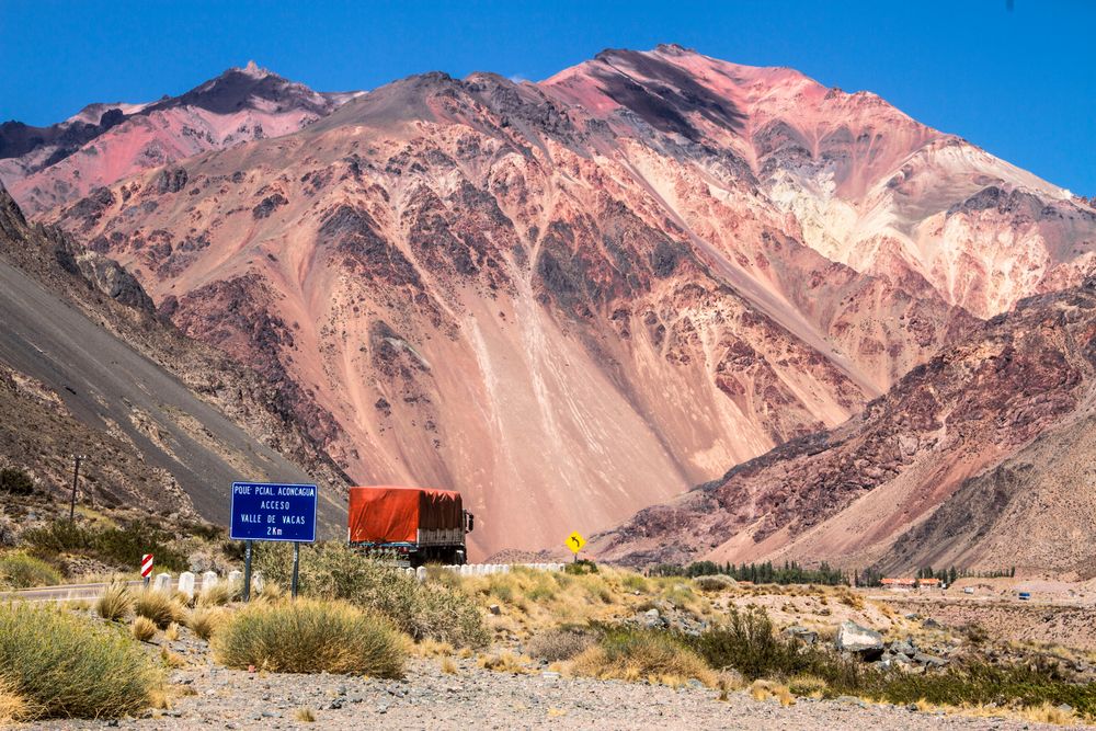 CAMINO A LA FRONTERA