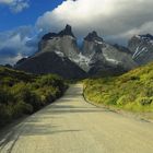 camino a torres del paine ( Parque nacional torres del paine - Chile)