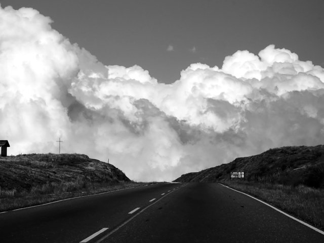 Camino de Las Altas Cumbres B&W