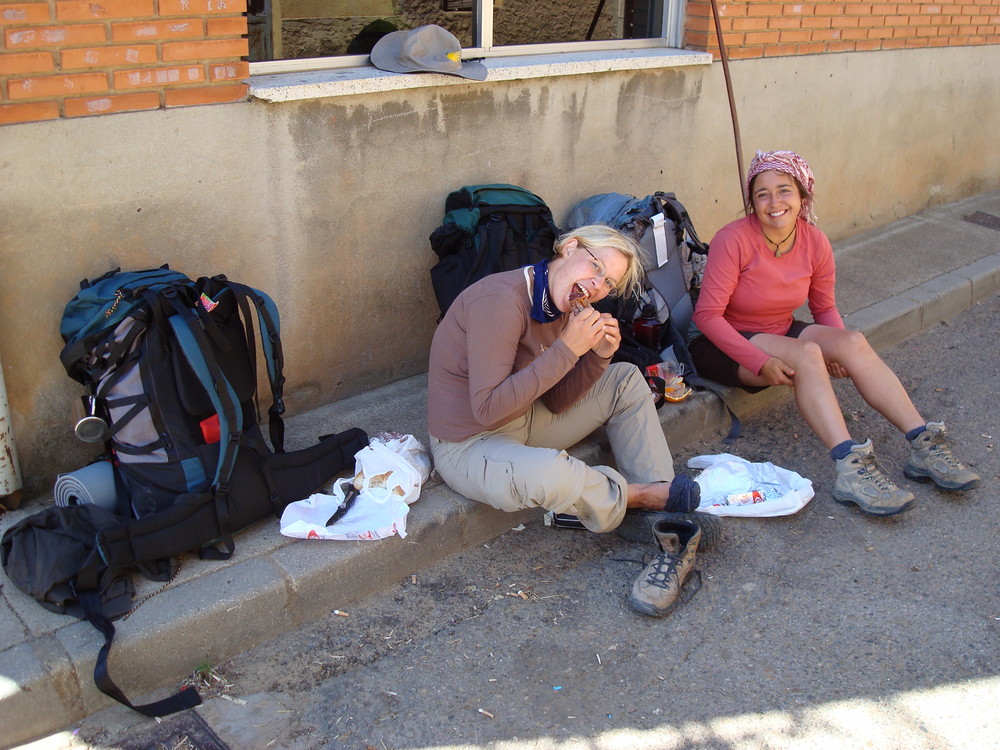 Camino ... wohlverdiente Pause nach 30 km zu Fuss