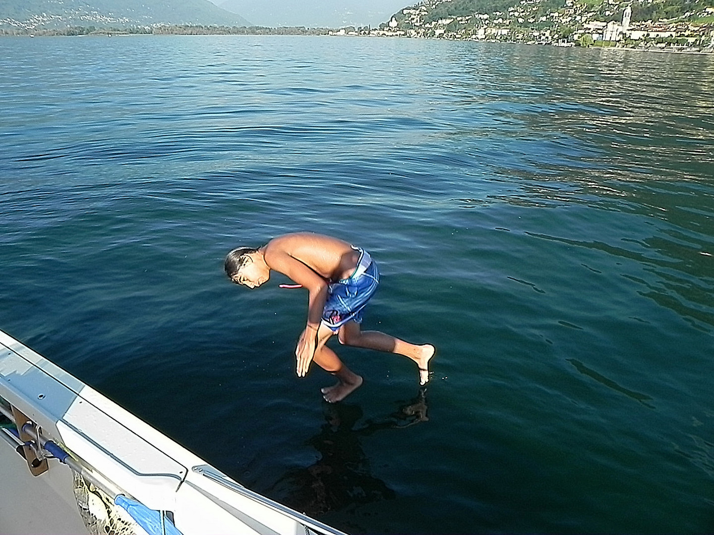 Camminare sul lago Verbano Ticino 2