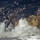 camogli mareggiata