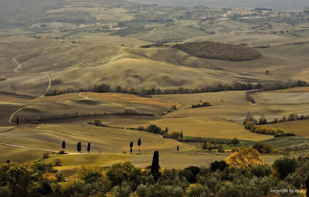 Campagna Toscana . . . .