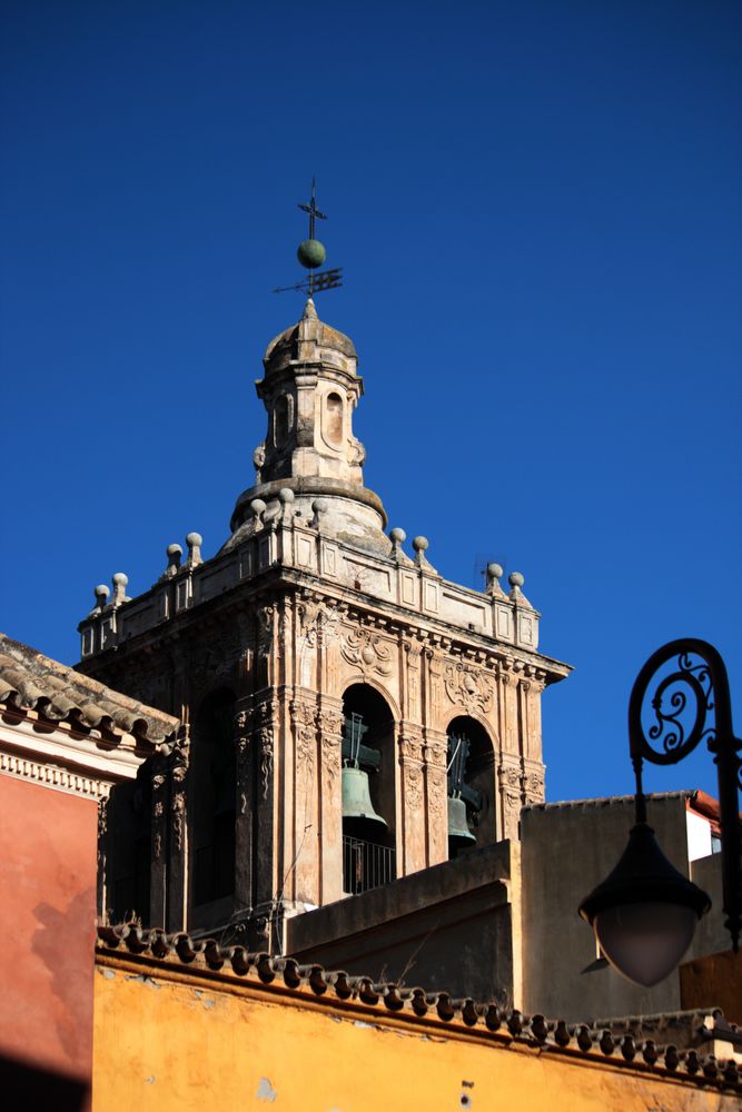 campanario del Salvador