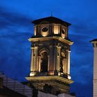 Campanile all'imbrunire