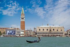 Campanile di San Marco, Piazzetta und Palazzo Ducale von der Wasserseite, Venedig