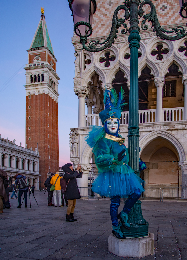 Campanile di San Marco vor Sonnenaufgang