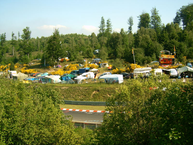 Camping in der GRÜNEN - HÖLLE