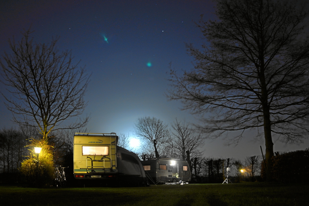 Campingidylle im Mondenschein