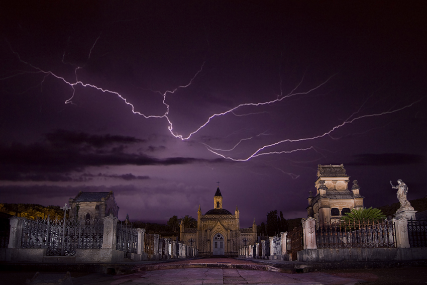 Camposanto SFG Lightning