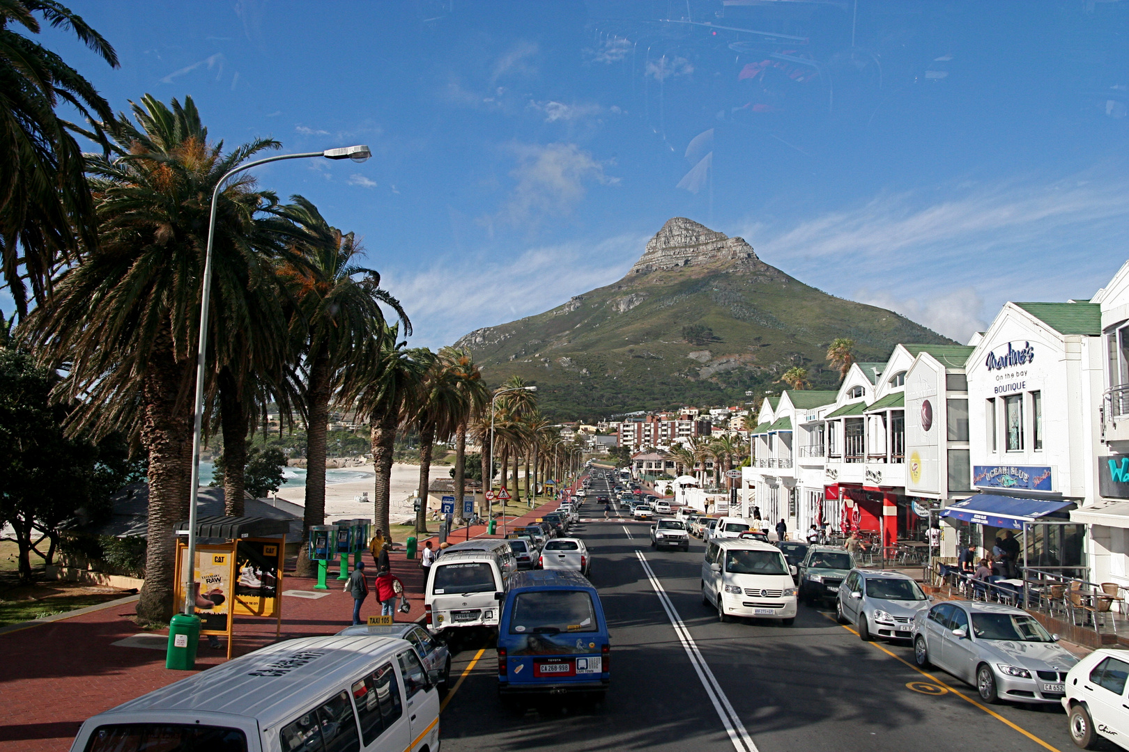 Camps Bay aus dem Städtetourbus