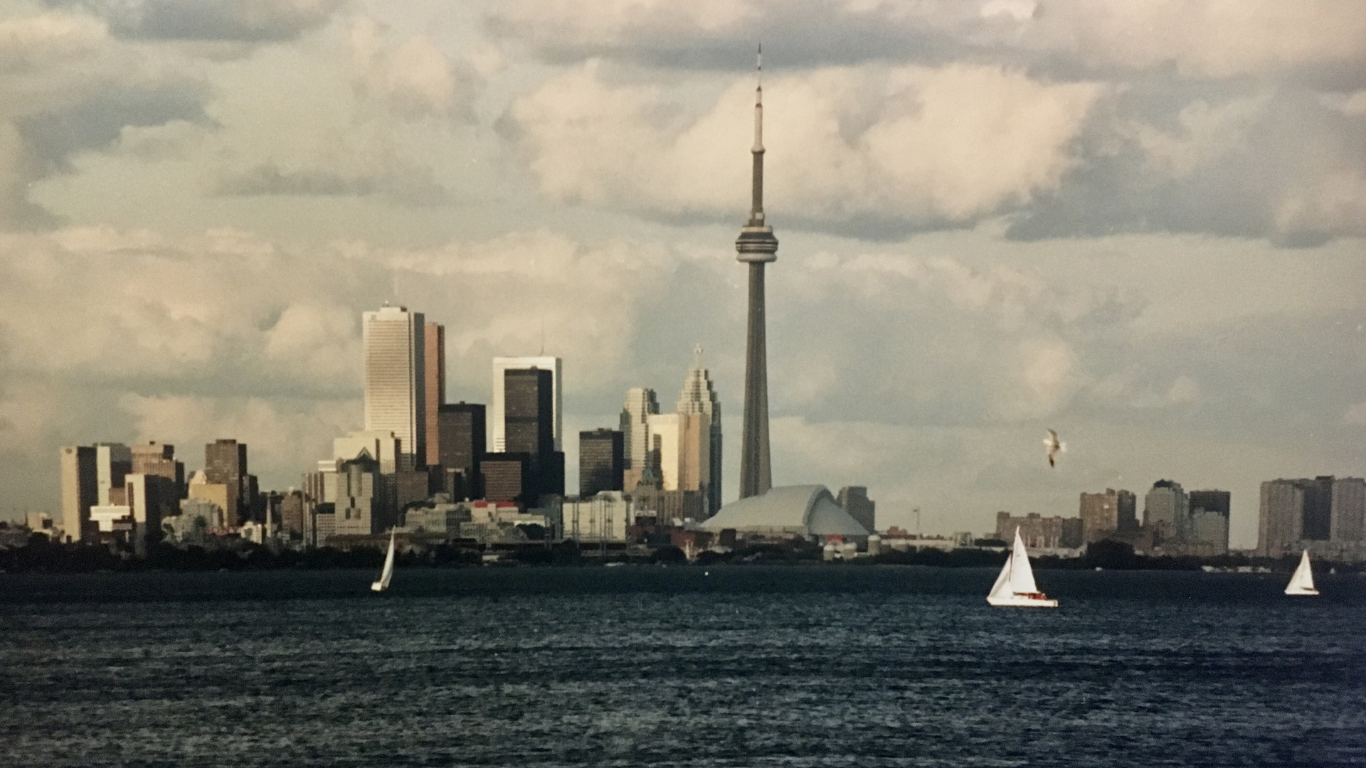 Canada (1991-1993), Toronto