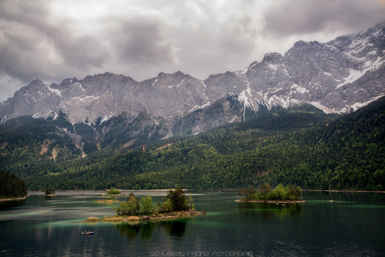 CANADA MEETS GERMANY LAKE EIBSEE