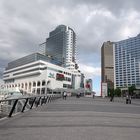 Canada Place...da braut sich was zusammen