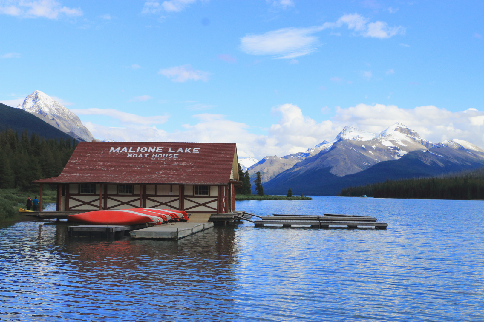 Canada/Alberta/Maligne-Lake-Jasper-NP