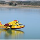 Canadair sul lago Arancio - 2