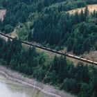 Canadian Pacfic-Schwefelzug mit über 100 Gondolas, Frazer Canyon 1984